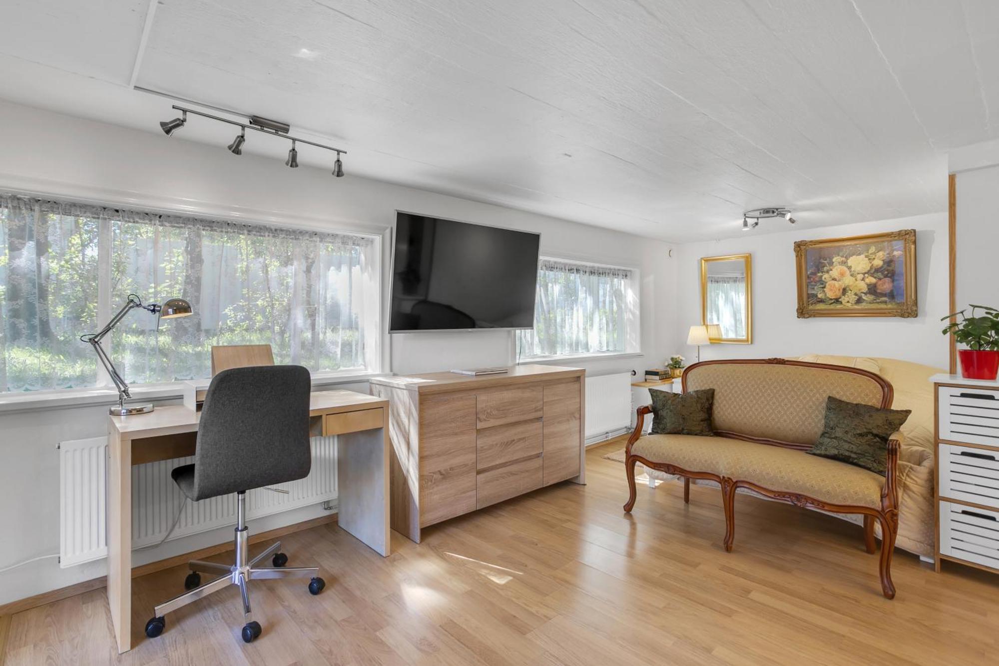 Lara Studio In Laugardalur Valley, Reykjavik Central Park And Botanical Garden, Private Entrance, Free Private Parking On Side Luaran gambar